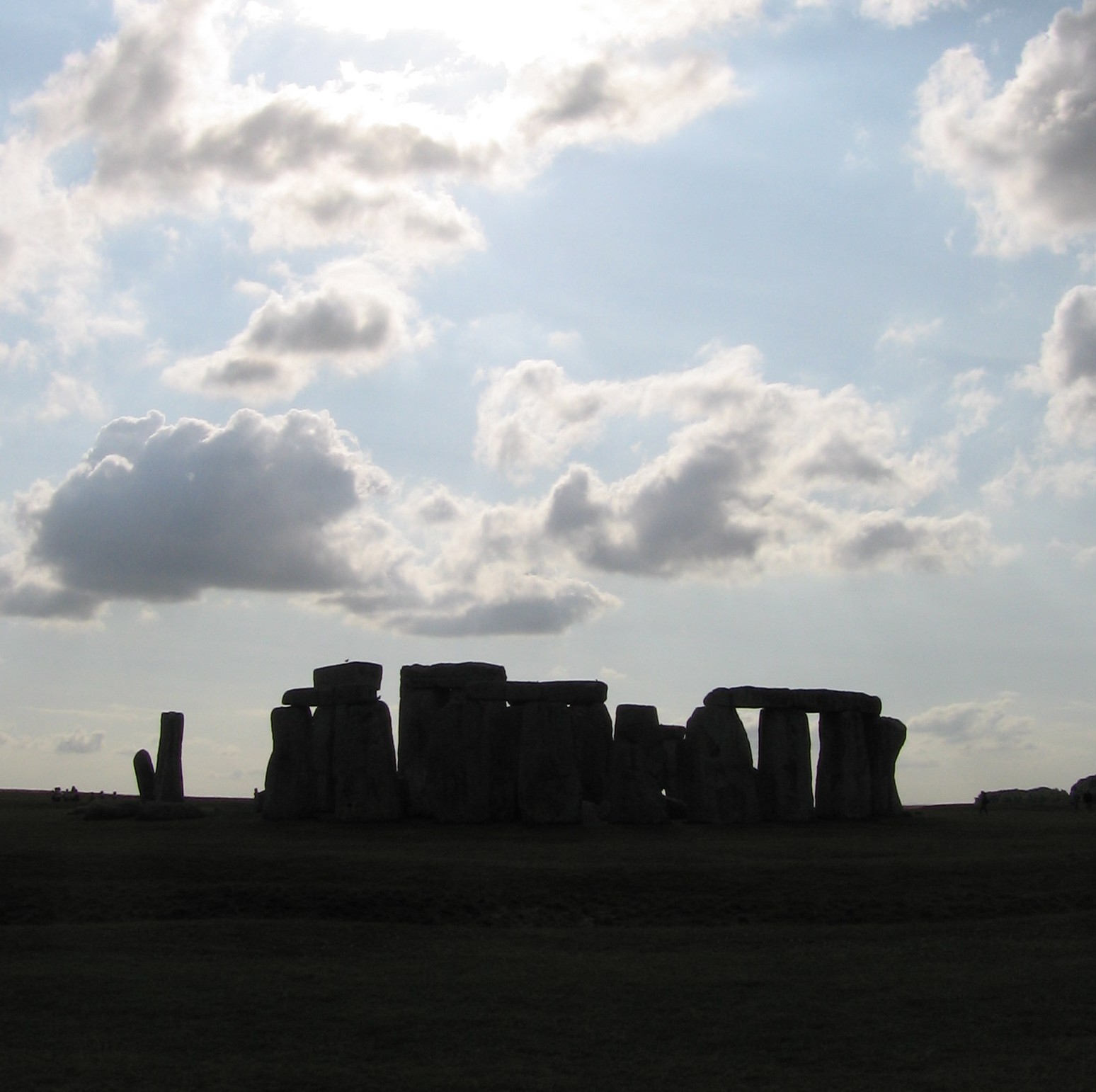 Figure (Stonehenge.jpg)